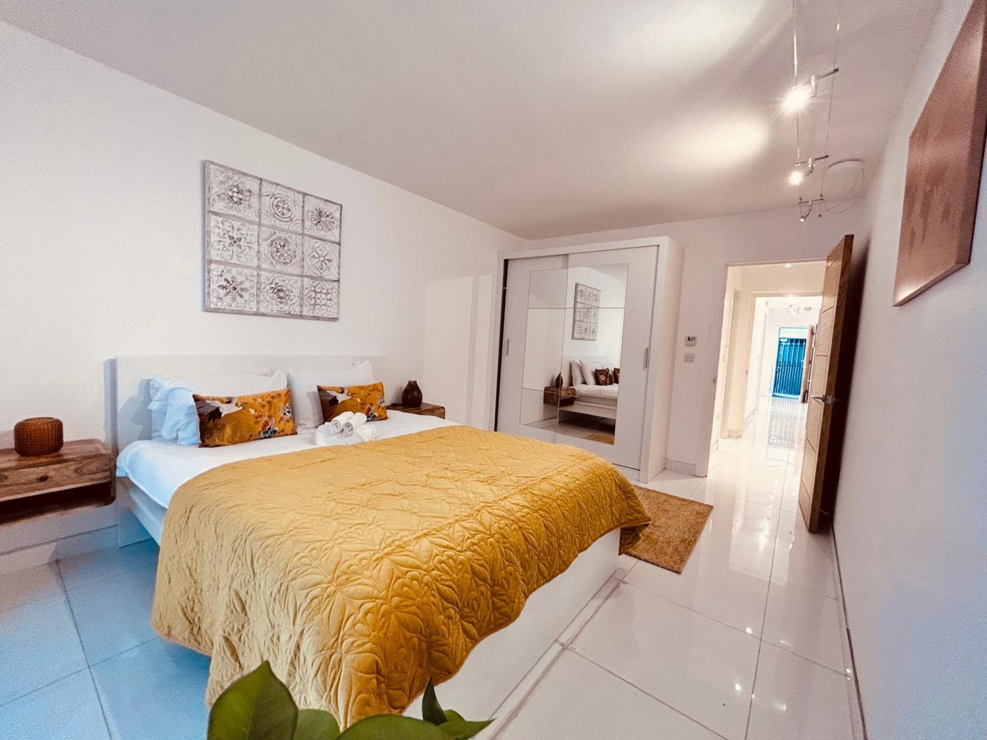 Stunning Spacious B.Apt. Slps.4 Лондон Экстерьер фото