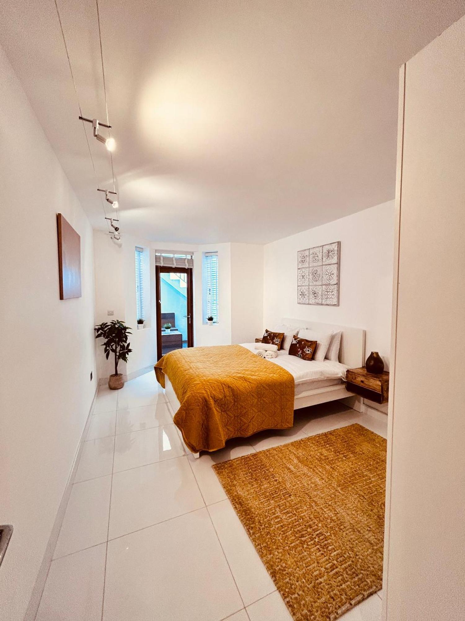 Stunning Spacious B.Apt. Slps.4 Лондон Экстерьер фото